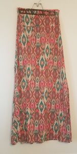 Mossimo maxi skirt sz small